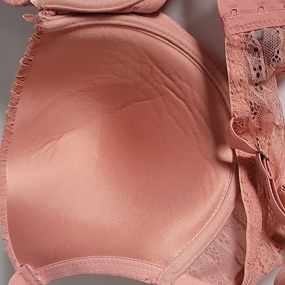 Daisy Fuentes Underwire Bra/ 42D - Picture 6 of 13